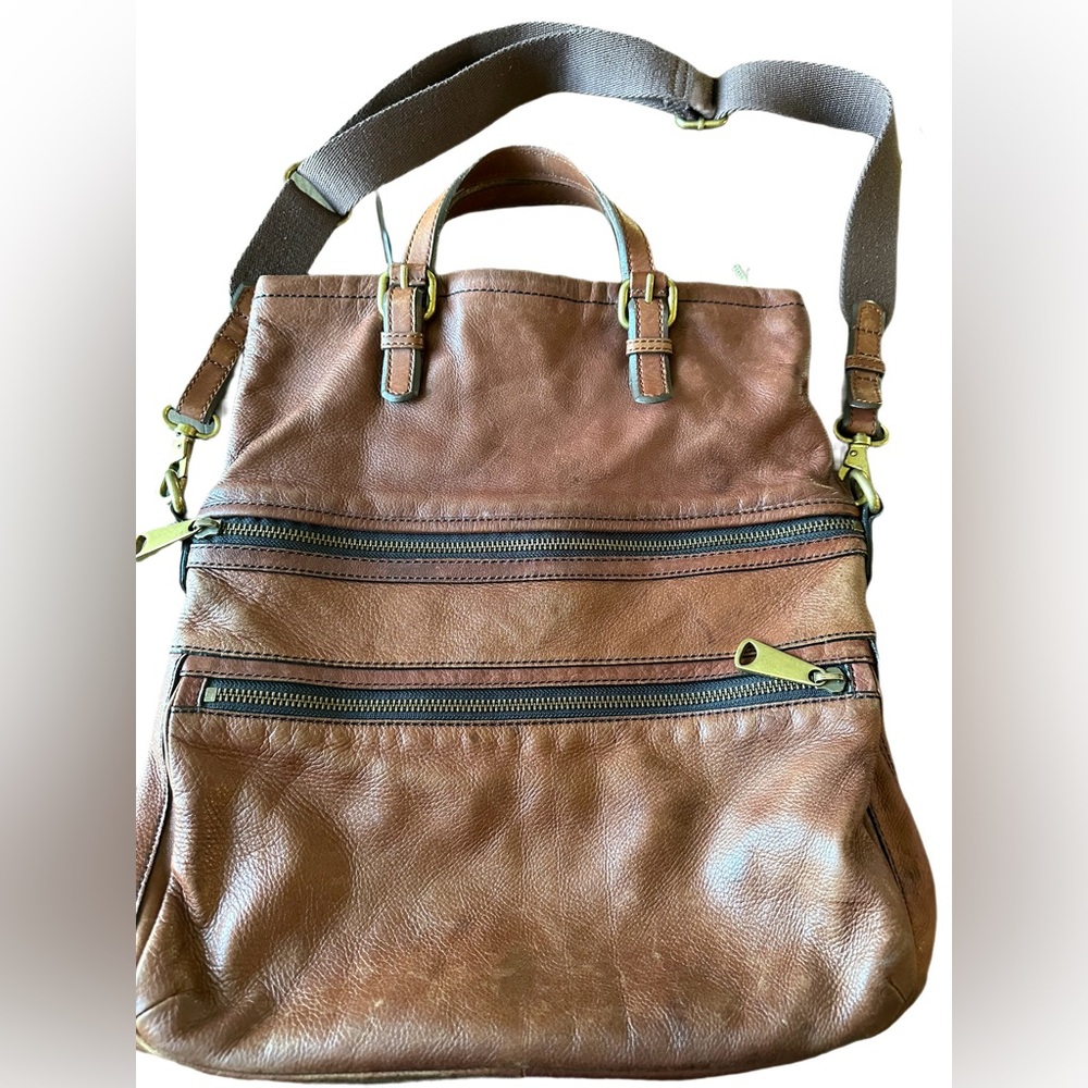 Fossil purse